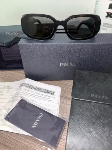 Óculos Prada solar 17ws muito novo