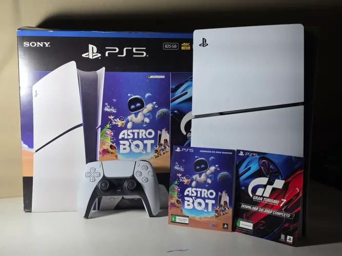 PLAYSTATION 5 SLIM