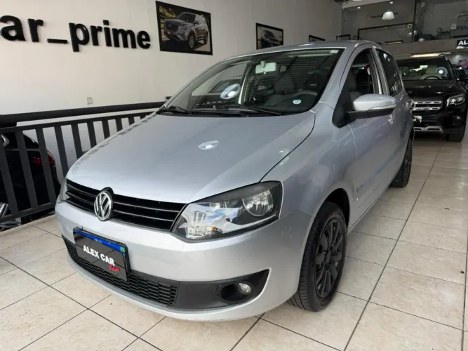 Volkswagen Fox 1.6 MI Total Flex 8V 5P 2012