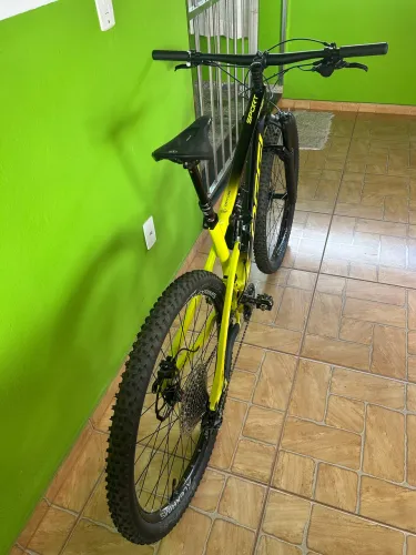 Vende se uma linda Oggi cattura spot