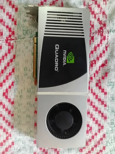 Placa de video nvidea nx4800 com defeito