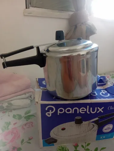 Vendo Panela 4,50 litros Panelux