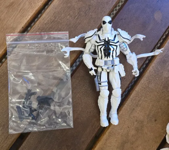 Marvel Legends Walgreens - Agente Anti Venom
