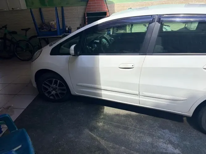Honda Fit LX 1.4/ 1.4 Flex 8v/16v 5P Aut. 2014