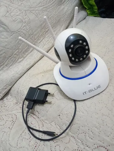 Câmera Wi-Fi troco em parafusadeira. Etc.