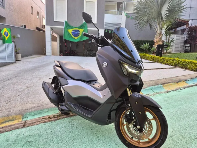 Yamaha NMAX Gasolina Automático