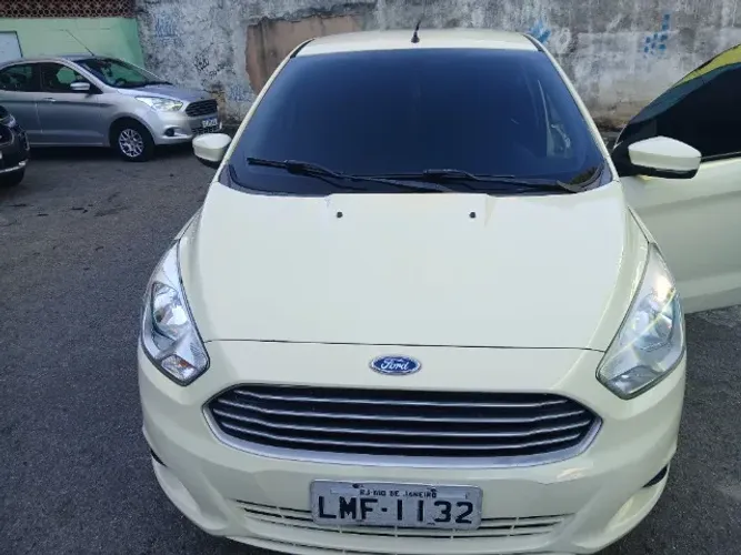 Ford KA+ Sedan 1.5 16V Flex 4P 2015