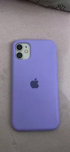 Vende-se iPhone 11 (leia o anúncio)