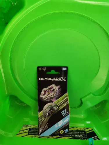 Beyblade x Gust Bat