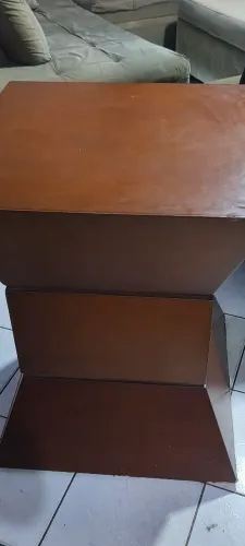 Mesa para tampa de vidro