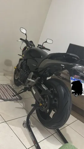 CB HORNET em excelente estado