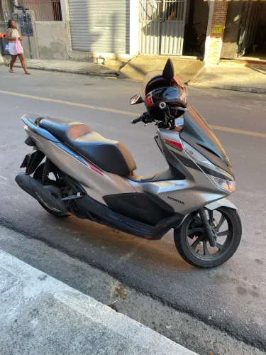 PCX Sport oportunidade