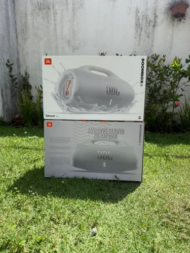 Boombox 4 - Lacrada C/ NF