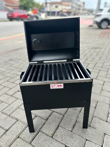 Mini churrasqueira