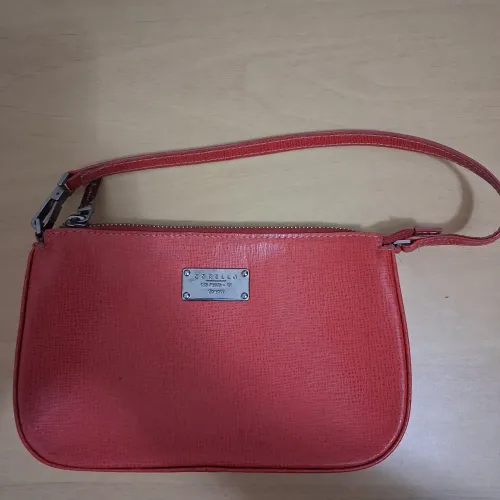 Bolsa corello couro vermelha pequena