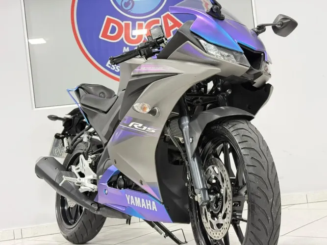 YZF R15 Abs 2025