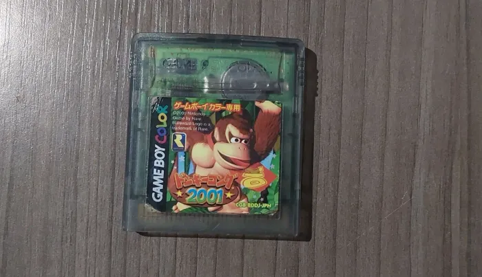 Donkey Kong Country para Game Boy Color.