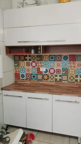 Conjunto Armário de Cozinha Branco/Madeira