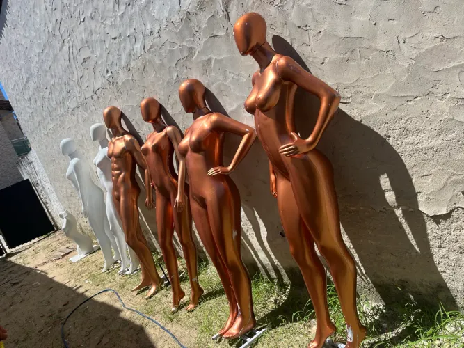 Manequins de loja