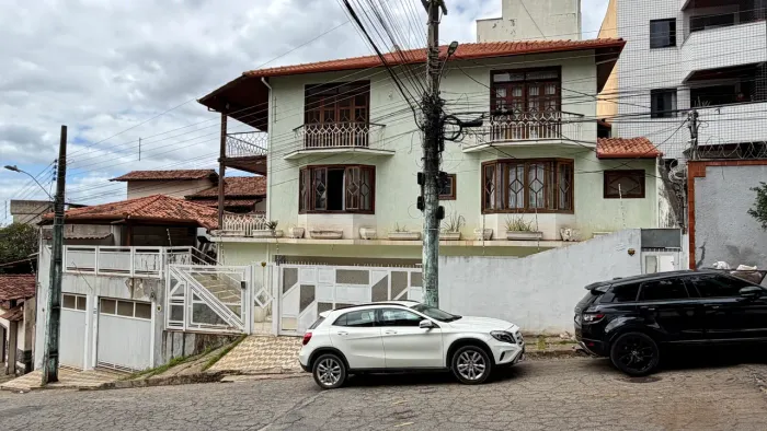 Alugo casa Particular ou Fins Comerciais no Iguaçu