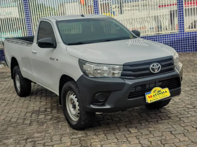 Toyota Hilux CS 4X4 2.8 TDI Diesel Mec. 2021