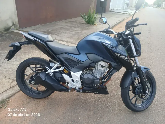 Cb 300 troco por biz