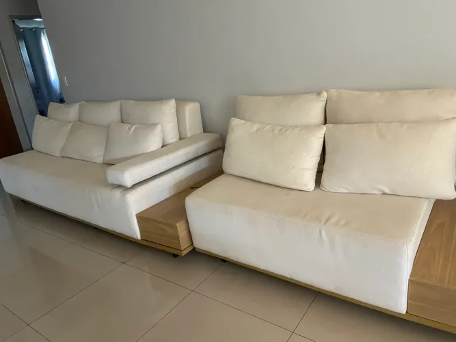Vendo sofá com USB
