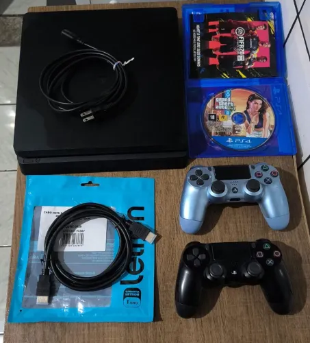 Playstation 04