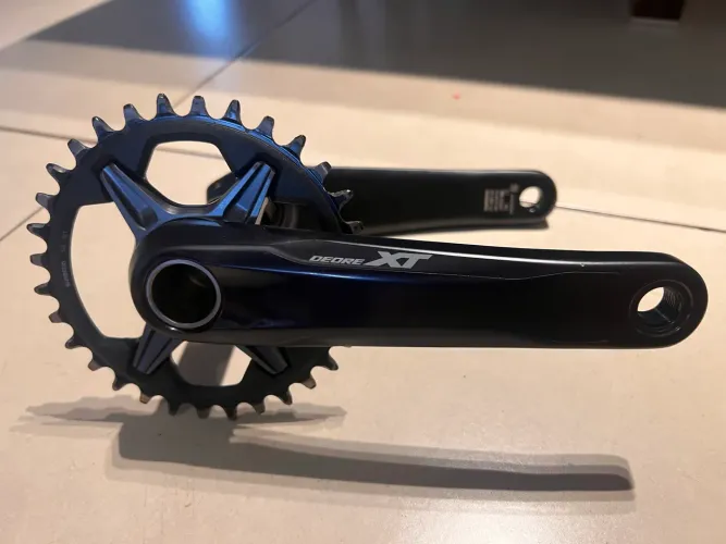 Pedivela Shimano XT M8100 braço 165mm