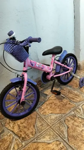 Bicicleta infantil feminina