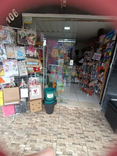 Mercadoria e moveis