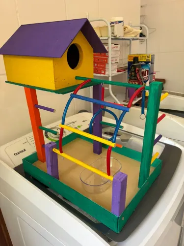 playground (ou parquinho) para aves