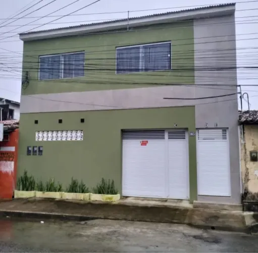 Alugo apartamento tipo kitnet na Rua São Francisco de Assis