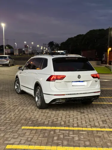 Volkswagen Tiguan Allspac R-line 350 TSI 2.0 4X4 2019