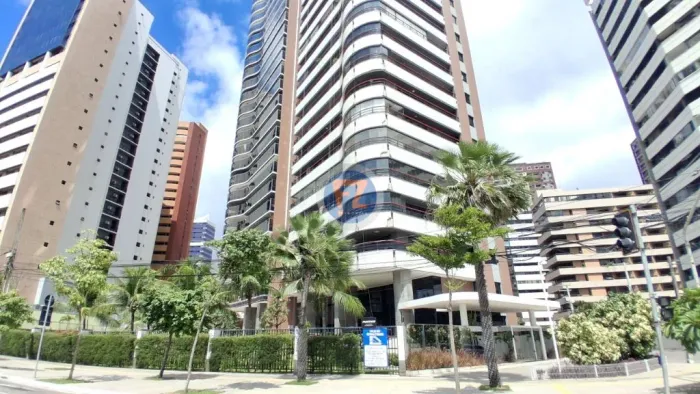Locação de Apartamentos / Padrão na cidade de Fortaleza