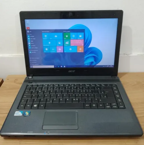 Notebok Acer, Windows 10 Pacote office 4gb ram, carregador. bateria boa