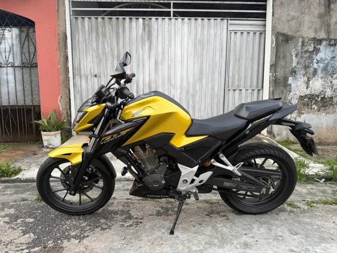 Cb 300f