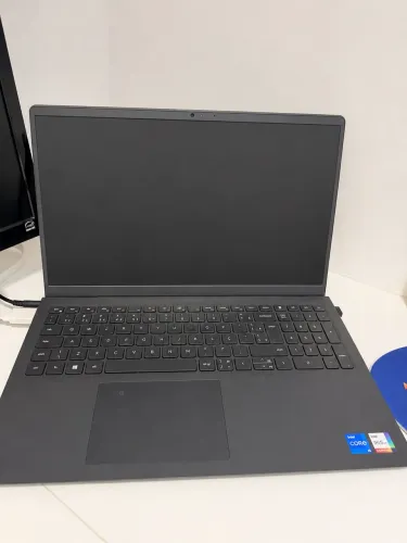 Notebook Dell Inspiron 15 3530