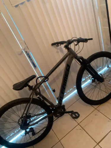 Bicicleta Aro 29 - Com NOTA!!!