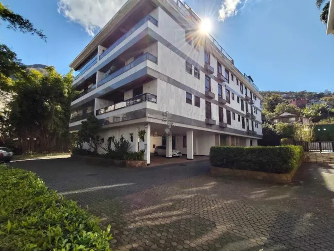 VENDO LINDO APTO DE 3 QUARTOS COM VARANDA 2 VAGAS