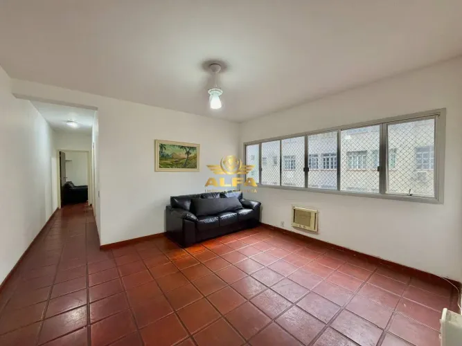 Apartamento com 2 dormitórios a 2 quadras do mar nas Pitangueiras Alfa Imóveis Guarujá