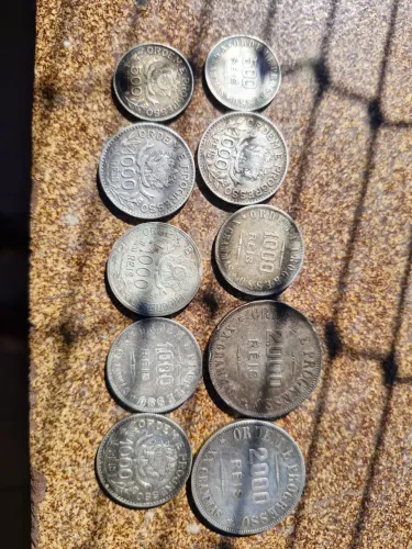 Moedas antigas 2000 reis , 1000 reis , 500 reis 