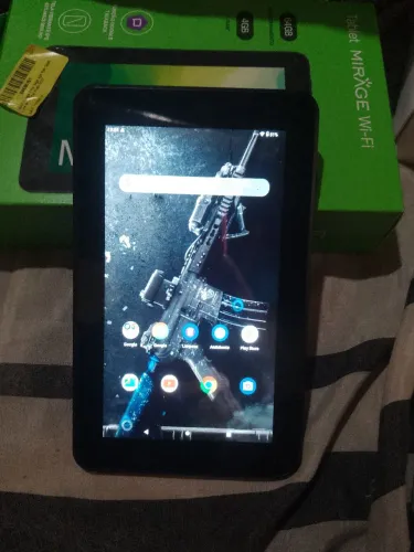 Vendo celular e tablet