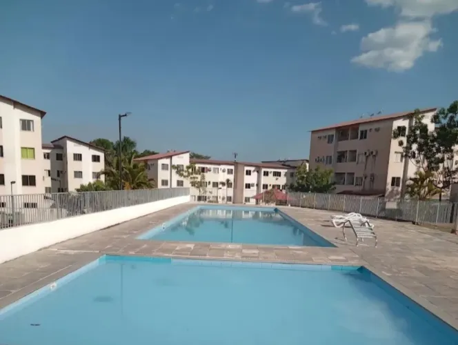 Alugo apartamento no condomínio Paraíso 