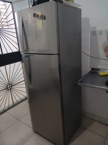 Geladeira Electrolux