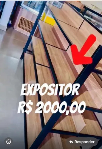 PADARIA: boleira e expositores semi novo