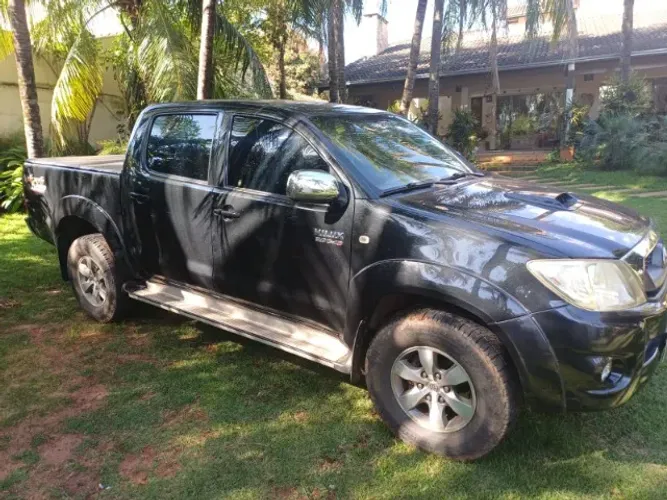 Toyota Hilux CD SRV D4-d 4X4 3.0 TDI Diesel AUT 2010