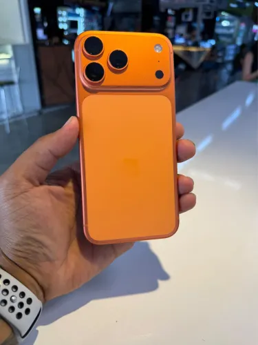 iPhone 17 Pro Max 256GB Seminovo