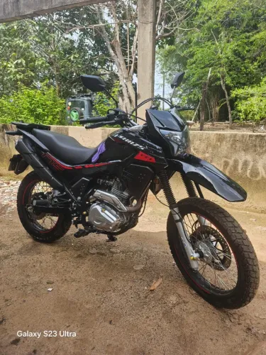 SHI 175 2025 EM ÓTIMO ESTADO