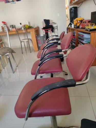 Jogo de cadeiras de 4.almofadas